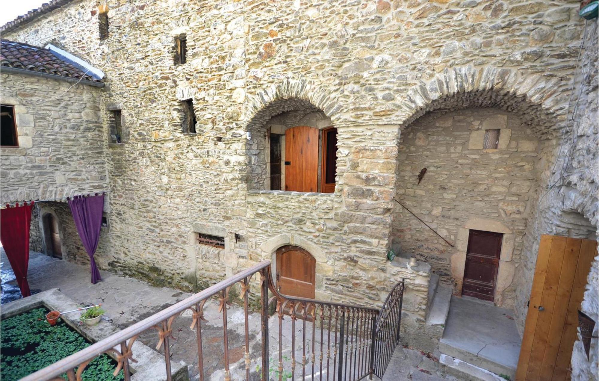 Soustelle 2 Bedroom Nice Apartment In Les Salles-Du-Gardon מראה חיצוני תמונה