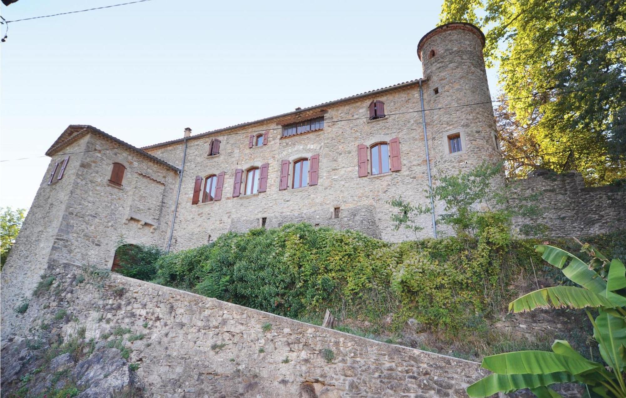 Soustelle 2 Bedroom Nice Apartment In Les Salles-Du-Gardon מראה חיצוני תמונה
